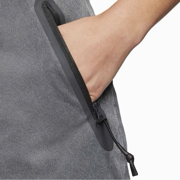 NET Nike Tech Pack Woven Apron Dress Women’s Size Large DM6502-060 - Picture 5 of 9